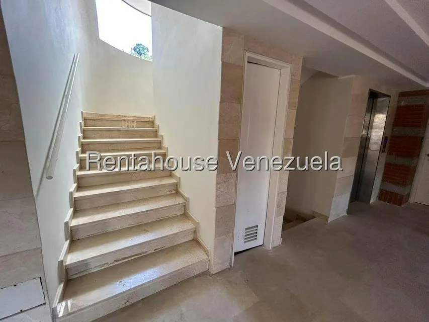 Apartamento (1 Nivel) en Venta en Oripoto, Distrito Metropolitano - 12