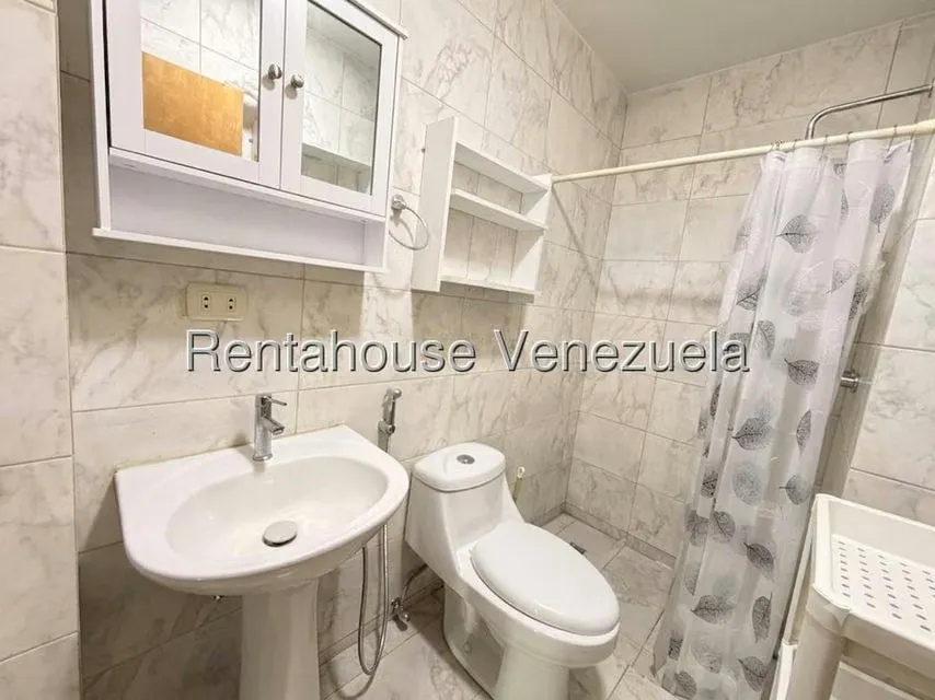 Apartamento (1 Nivel) en Venta en Oripoto, Distrito Metropolitano - 22