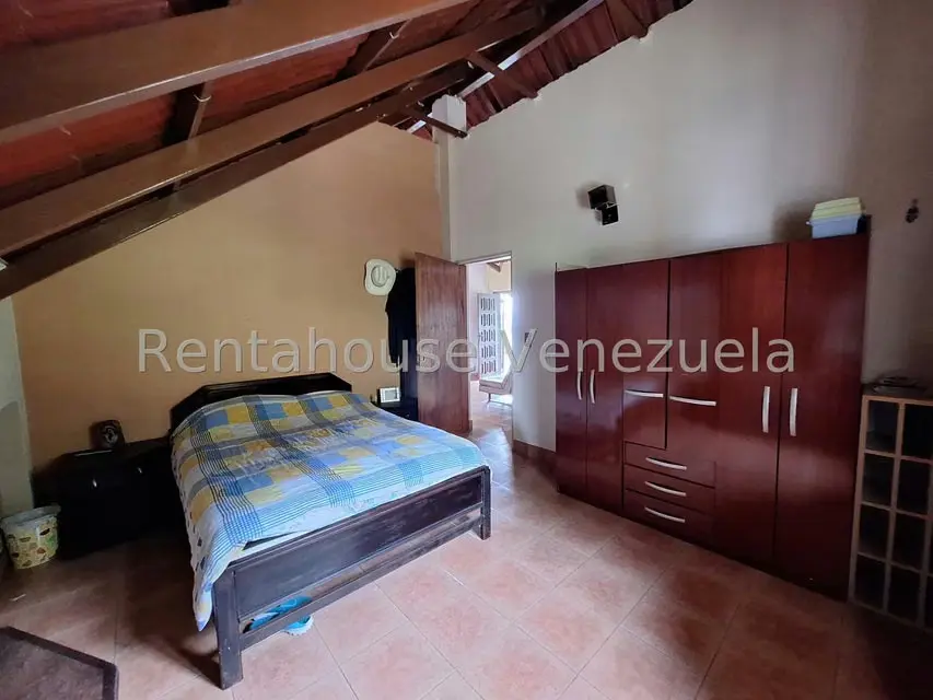 Terreno (Comercial) en Venta en La Colonia Tovar, Aragua - 64