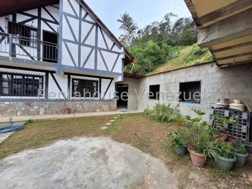 Terreno (Comercial) en Venta en La Colonia Tovar, Aragua - 76