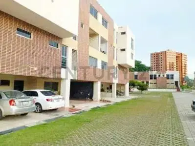 Nuevo y Moderno Town House en alquiler