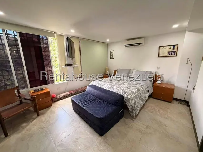 Apartamento (1 Nivel) en Venta en Los Samanes, Distrito Metropolitano - 25