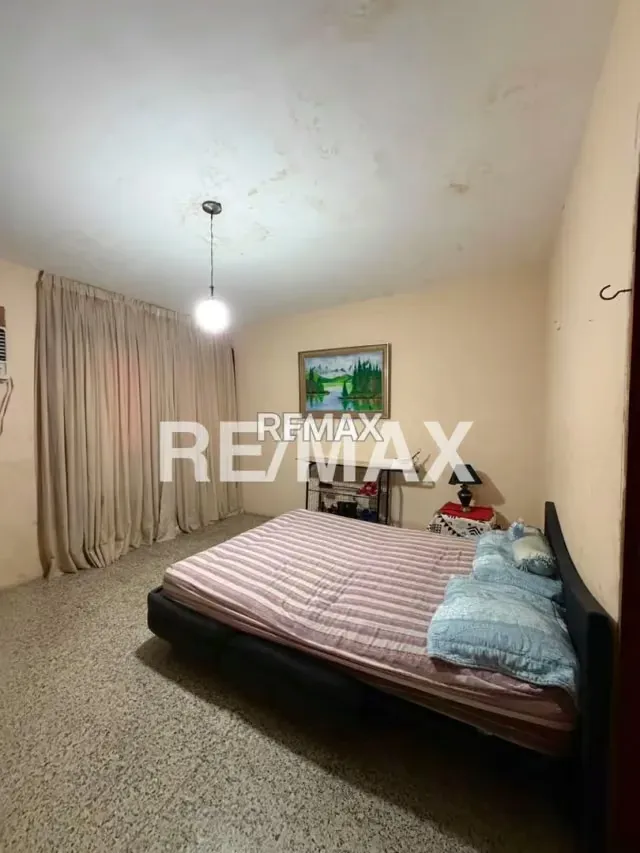 Casa En Venta Avenida Universidad Urbanizacion Maracaibo En Venta - 4