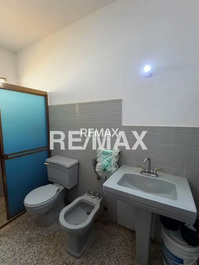 Casa En Venta Avenida Universidad Urbanizacion Maracaibo En Venta - 8