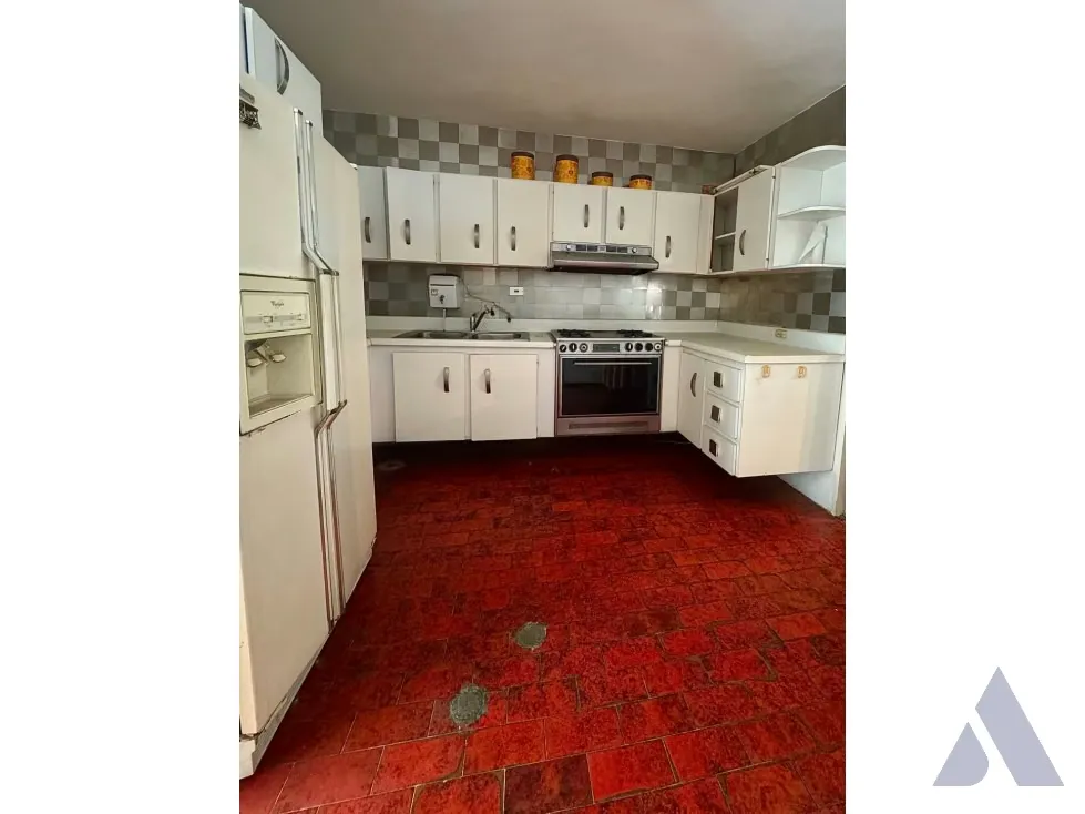 Vendo casa 300m2 Lomas de Chuao 6977 - 7