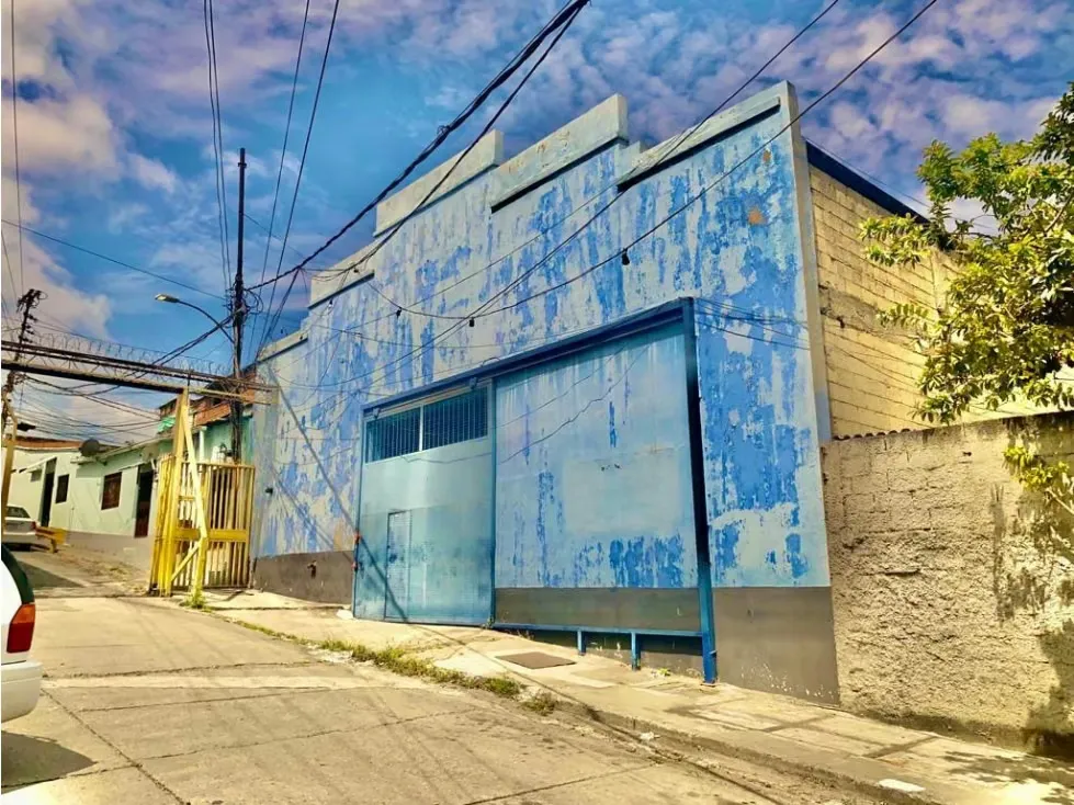 GALPON VENTA CATIA LOS FLORES 820 M2, 1 BAÑO, 1 AMBIENTE - 3