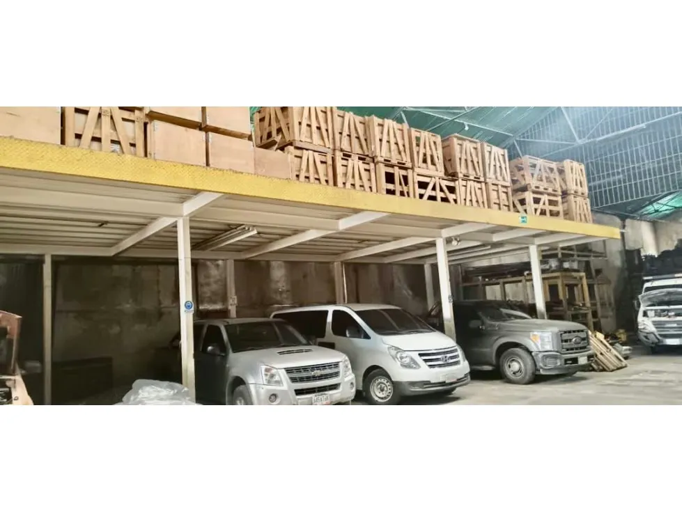 GALPON VENTA CATIA LOS FLORES 820 M2, 1 BAÑO, 1 AMBIENTE - 9