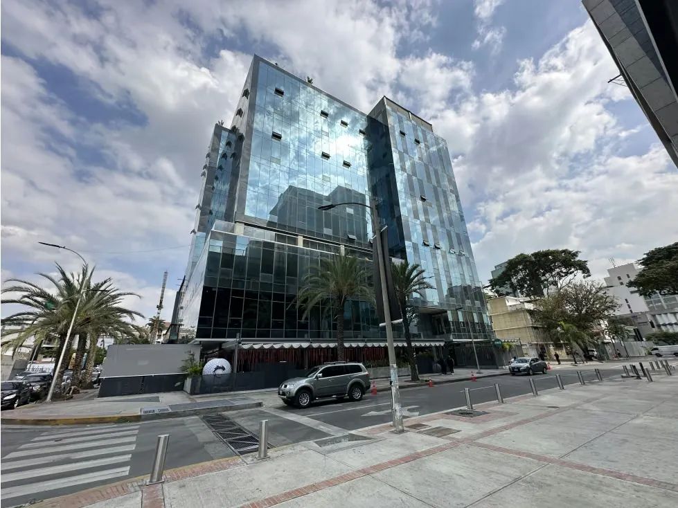 OFICINA EN VENTA EN LAS MERCEDES CON VISTA AL AVILA Anma