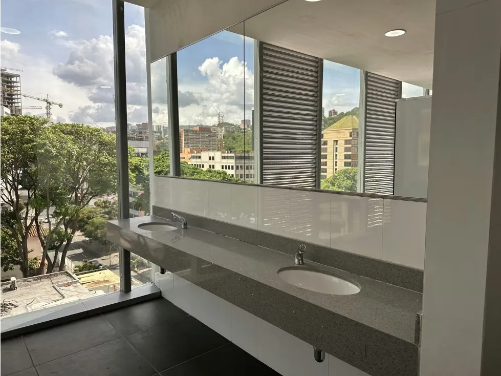 OFICINA EN VENTA EN LAS MERCEDES CON VISTA AL AVILA Anma - 6