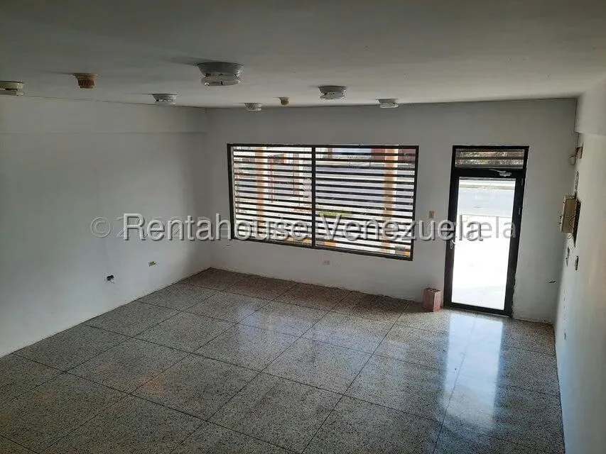 Local Comercial en Alquiler en El Amparo, Zulia - 5