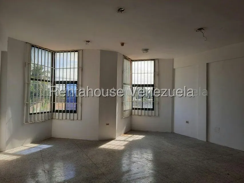 Local Comercial en Alquiler en El Amparo, Zulia - 7