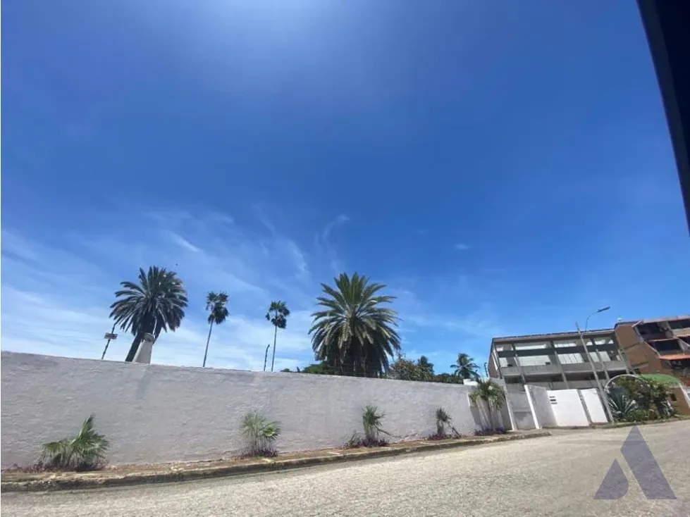 Vendo casa 1000m2 Playa El Angel 9940 - 2