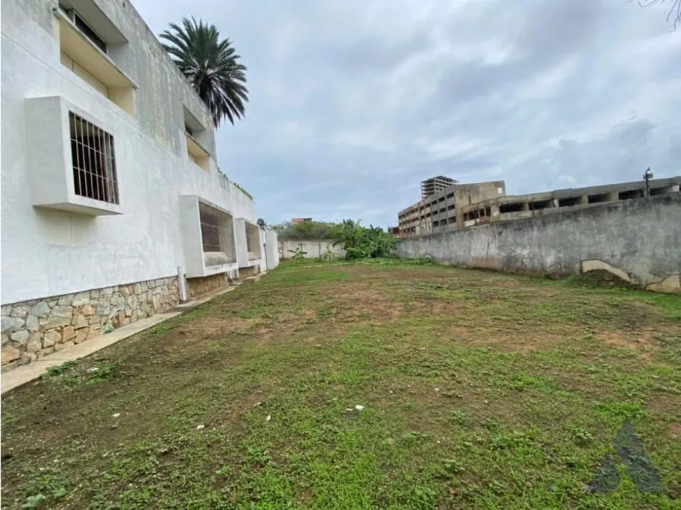 Vendo casa 1000m2 Playa El Angel 9940 - 7