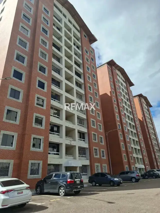 En Alquiler Bello Apartamento Amoblado Conjunto Residencial Montecarlo