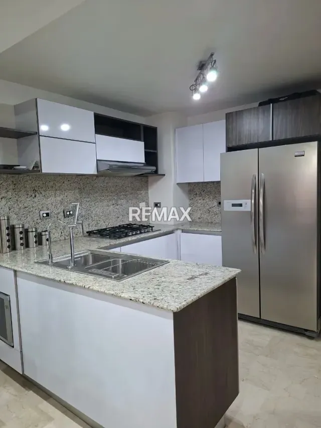 En Alquiler Bello Apartamento Amoblado Conjunto Residencial Montecarlo - 2