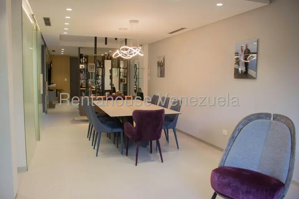 Apartamento (1 Nivel) en Venta en Campo Alegre, Distrito Metropolitano - 11