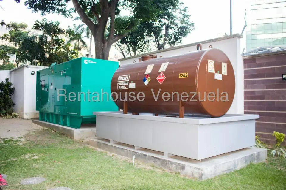 Apartamento (1 Nivel) en Venta en Campo Alegre, Distrito Metropolitano - 28