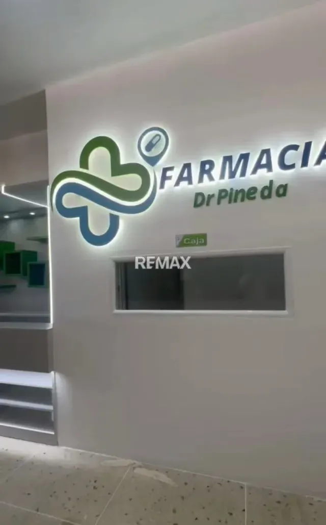 En Venta Fondo de comercio Farmacia Dr. PINEDA 1