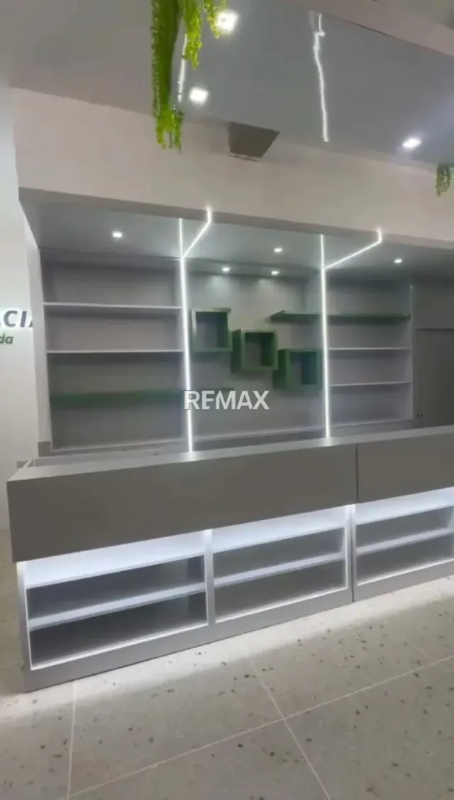 En Venta Fondo de comercio Farmacia Dr. PINEDA 1 - 2