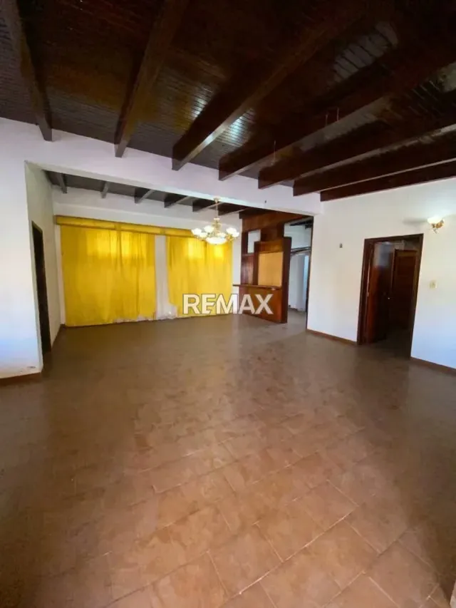 CASA EN JUANGRIEGO, AV. 5 DE JULIO, MUNICIPIO MARCANO, ISLA DE MARGARITA. - 4