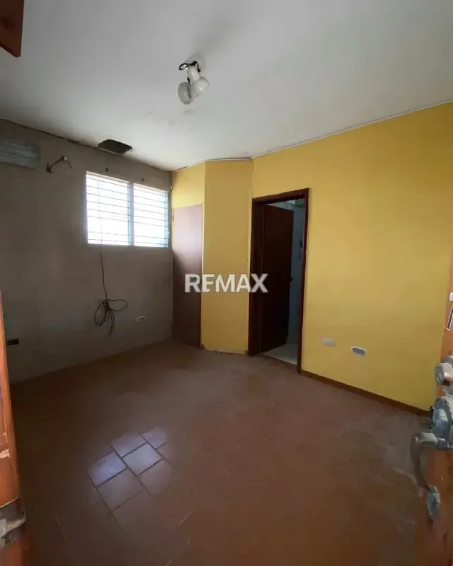 CASA EN JUANGRIEGO, AV. 5 DE JULIO, MUNICIPIO MARCANO, ISLA DE MARGARITA. - 9