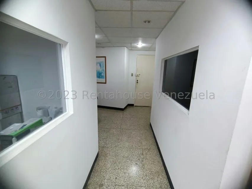 Oficina en Venta en Sabana Grande, Distrito Metropolitano - 11