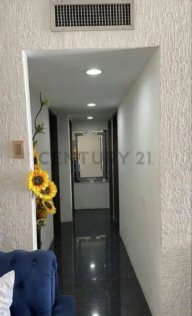 Apartamento en Venta en el Conjunto Residencial "Bahia Grande" - 3