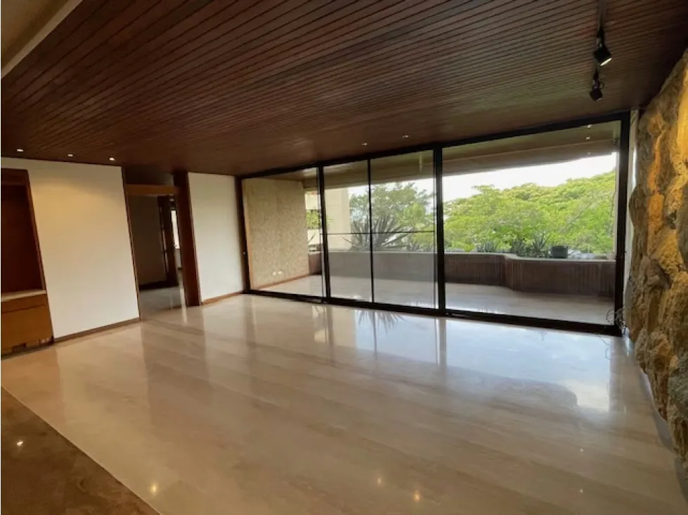 Ofrezco en ALQUILER apto en LOS PALOS GRANDES - 290 m2 - 3