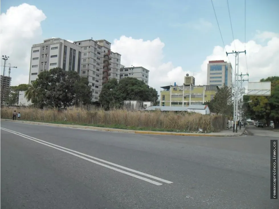 En Venta Terreno Comercial Parroquia San José TCL T 546254 - 4