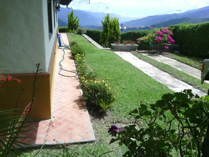 Casa (1 Nivel) en Venta en Mucunutan, Merida - 3