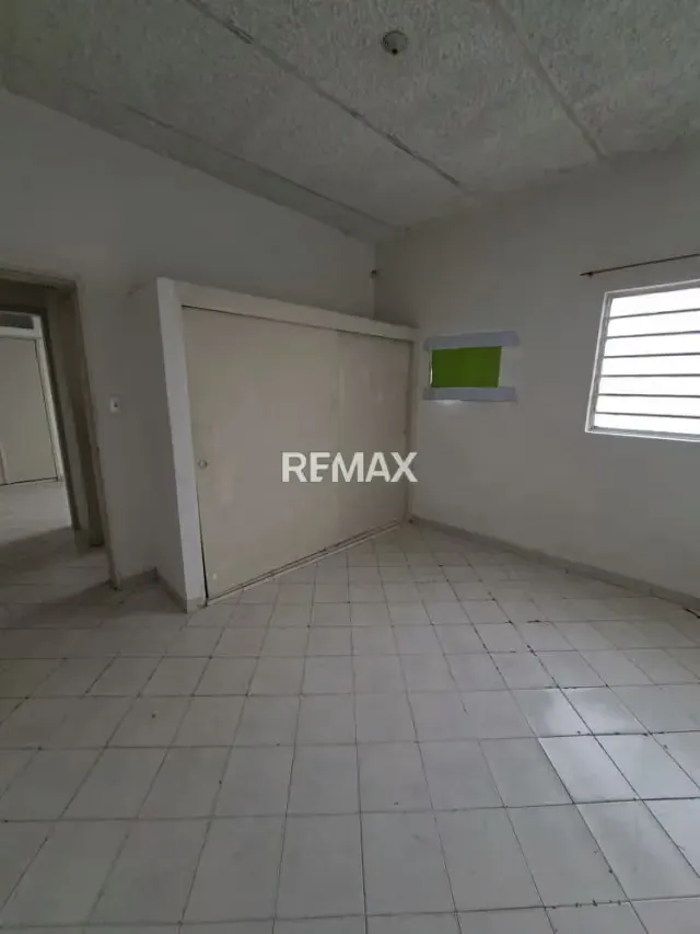 EN VENTA APARTAMENTO EN EL LIMON AV. CIRCUNVALACION - 4