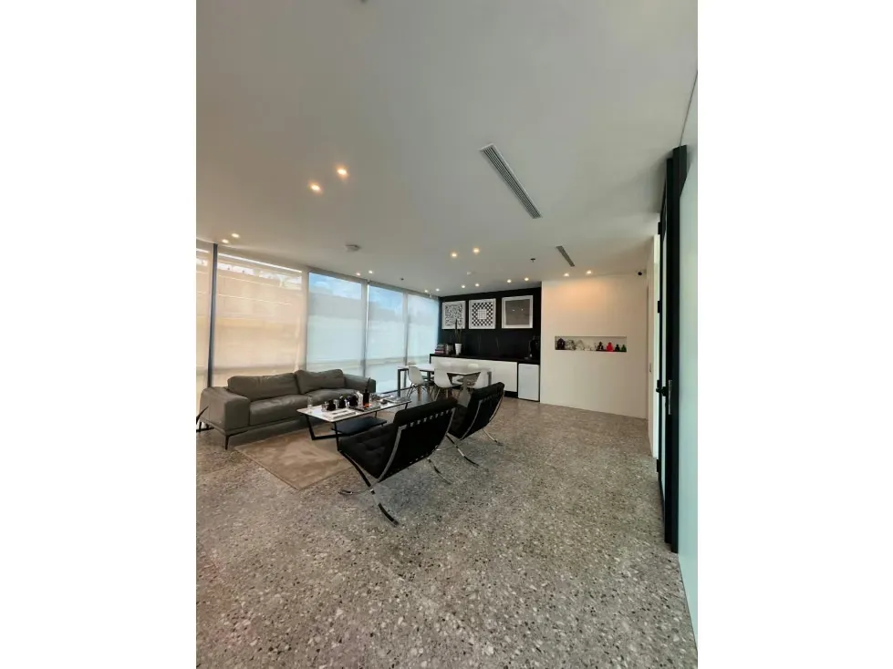 Se vende oficina 161m² Las mercedes - 4