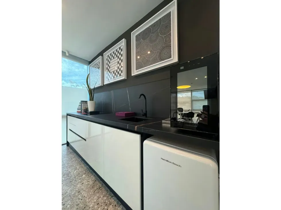 Se vende oficina 161m² Las mercedes - 9