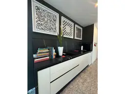 View 10