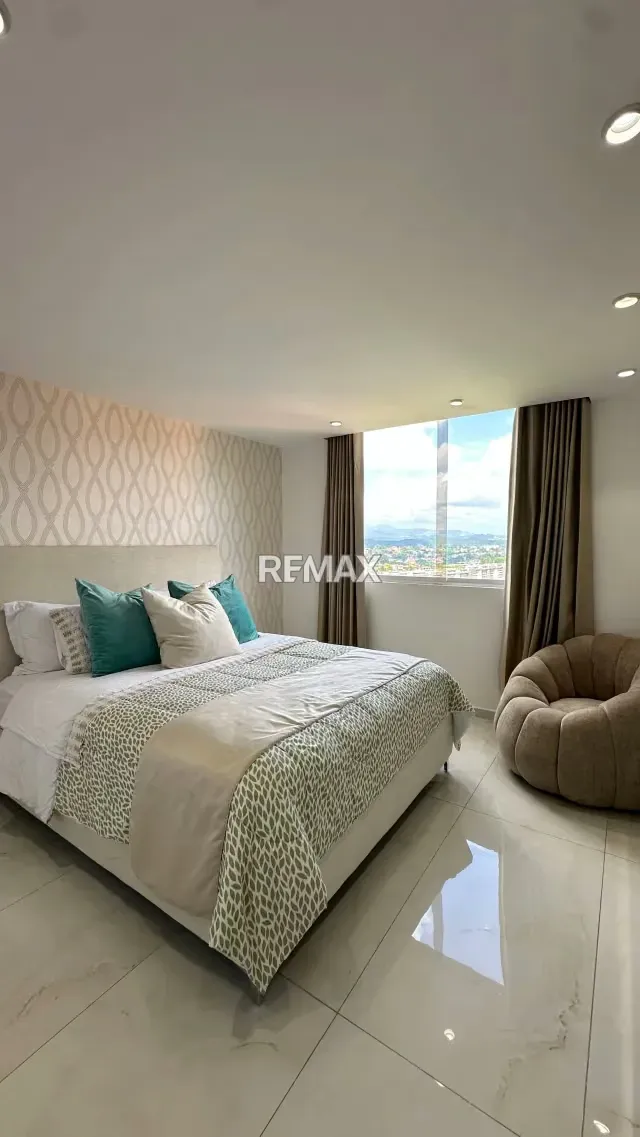 EN VENTA APARTAMENTO EN COLINAS DE LA TAHONA - 11