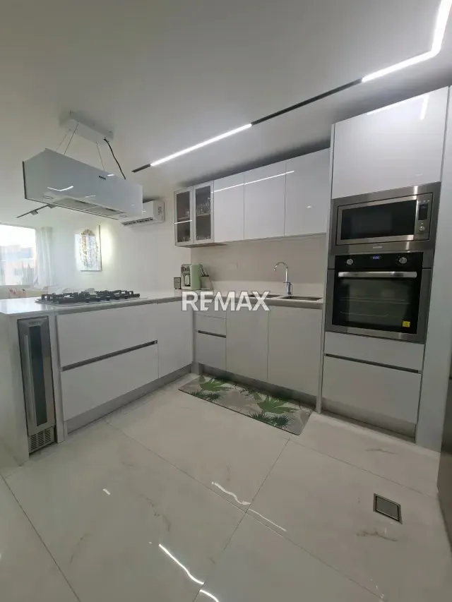 EN VENTA APARTAMENTO EN COLINAS DE LA TAHONA - 8