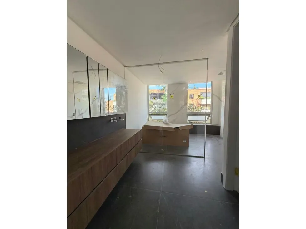 Se vende apartamento 485m2 3H+S/3.5B+S/4P Altamira - 16