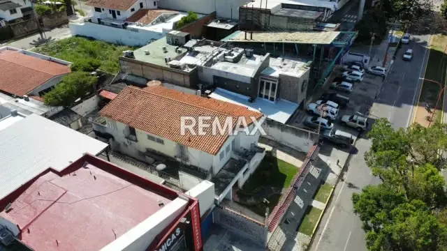 Casa Comercial en Venta – La Viña, Valencia