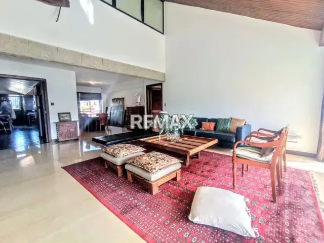 Apartamento en Alquiler Tipo PH Colinas Bello Monte