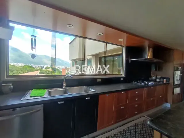 Apartamento en Alquiler Tipo PH Colinas Bello Monte - 5