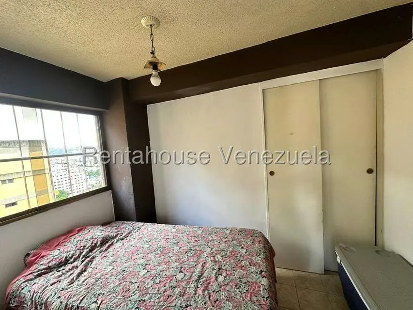 Apartamento (Duplex) en Venta en Valle Abajo, Distrito Metropolitano - 13