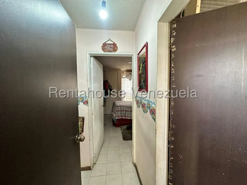 Apartamento (Duplex) en Venta en Valle Abajo, Distrito Metropolitano - 16