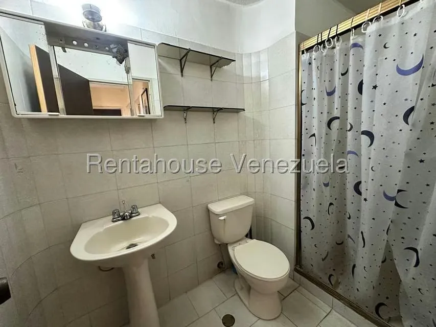 Apartamento (Duplex) en Venta en Valle Abajo, Distrito Metropolitano - 21