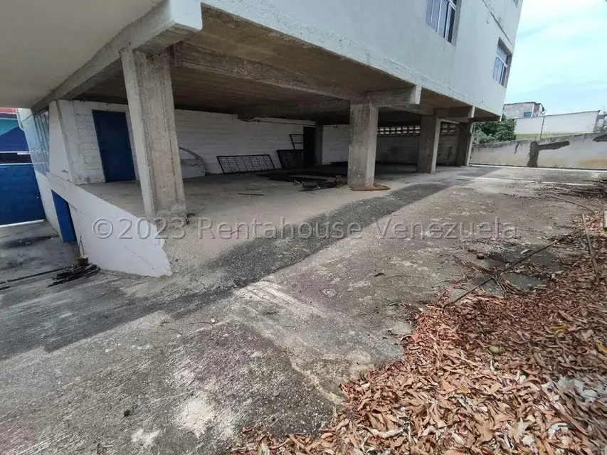Comercial (Edificio) en Venta en Centro, Lara - 11