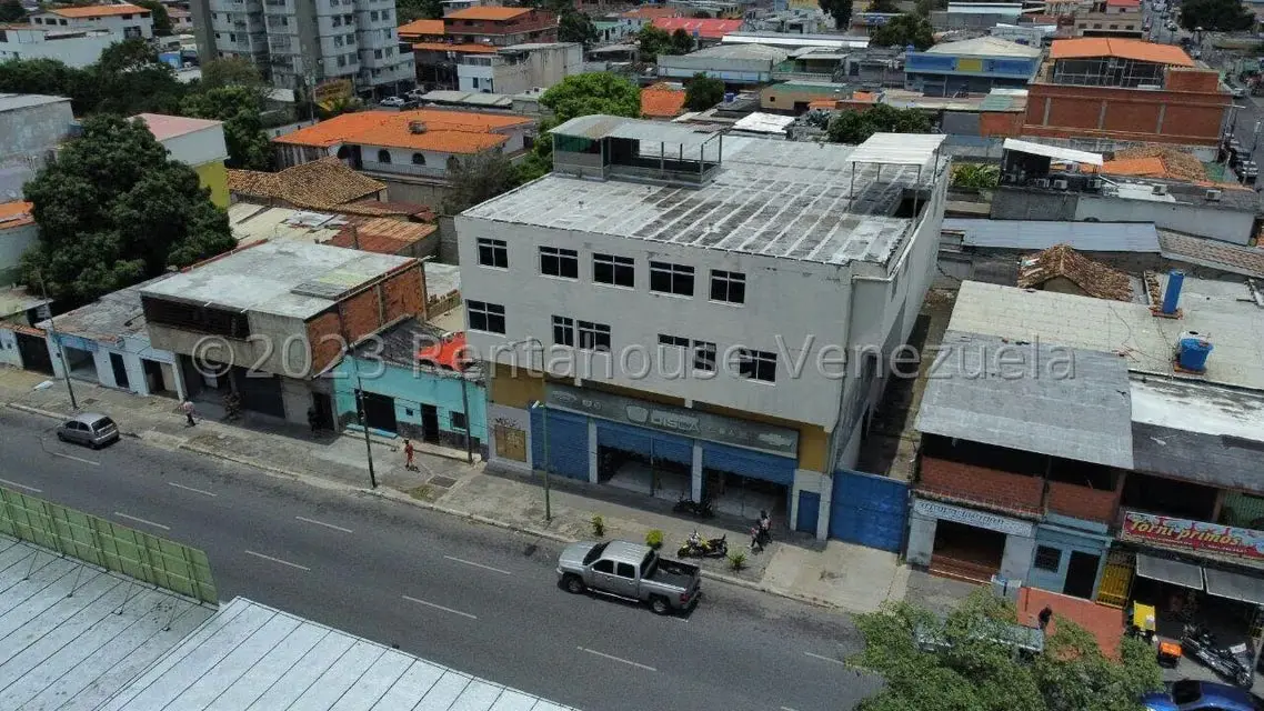 Comercial (Edificio) en Venta en Centro, Lara - 4