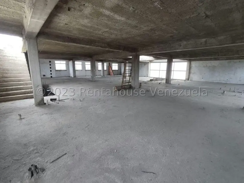 Comercial (Edificio) en Venta en Centro, Lara - 41
