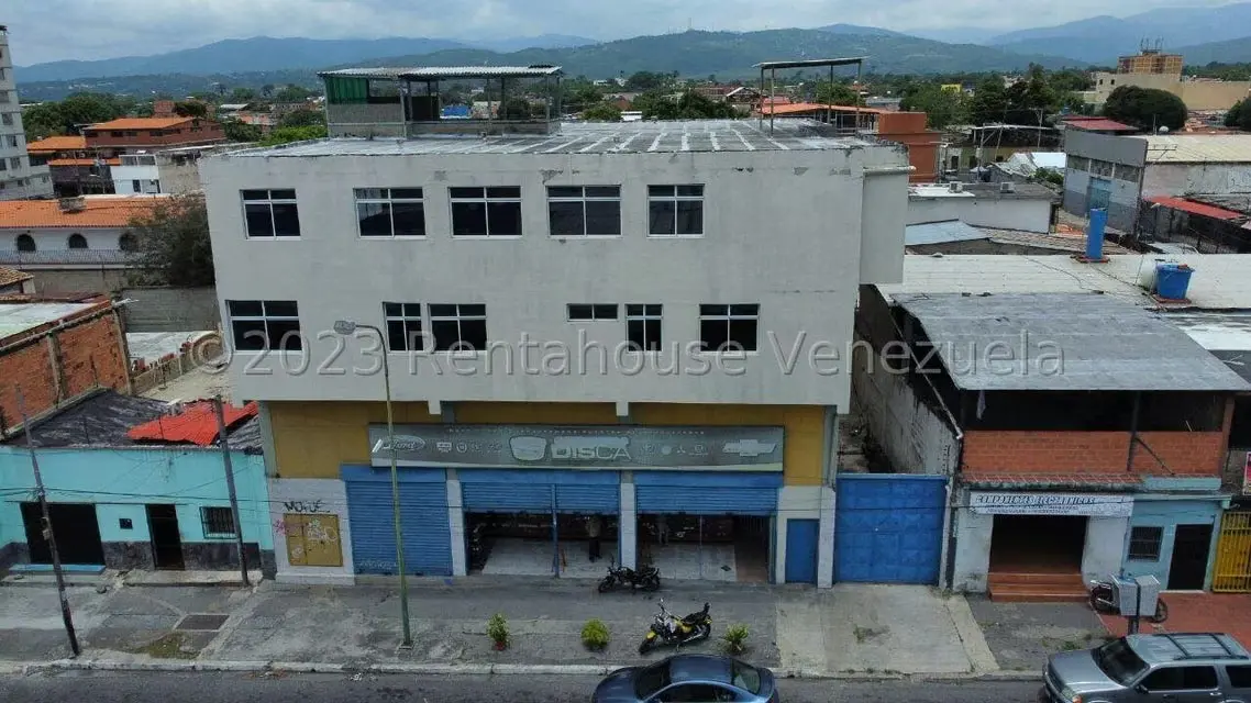 Comercial (Edificio) en Venta en Centro, Lara - 55