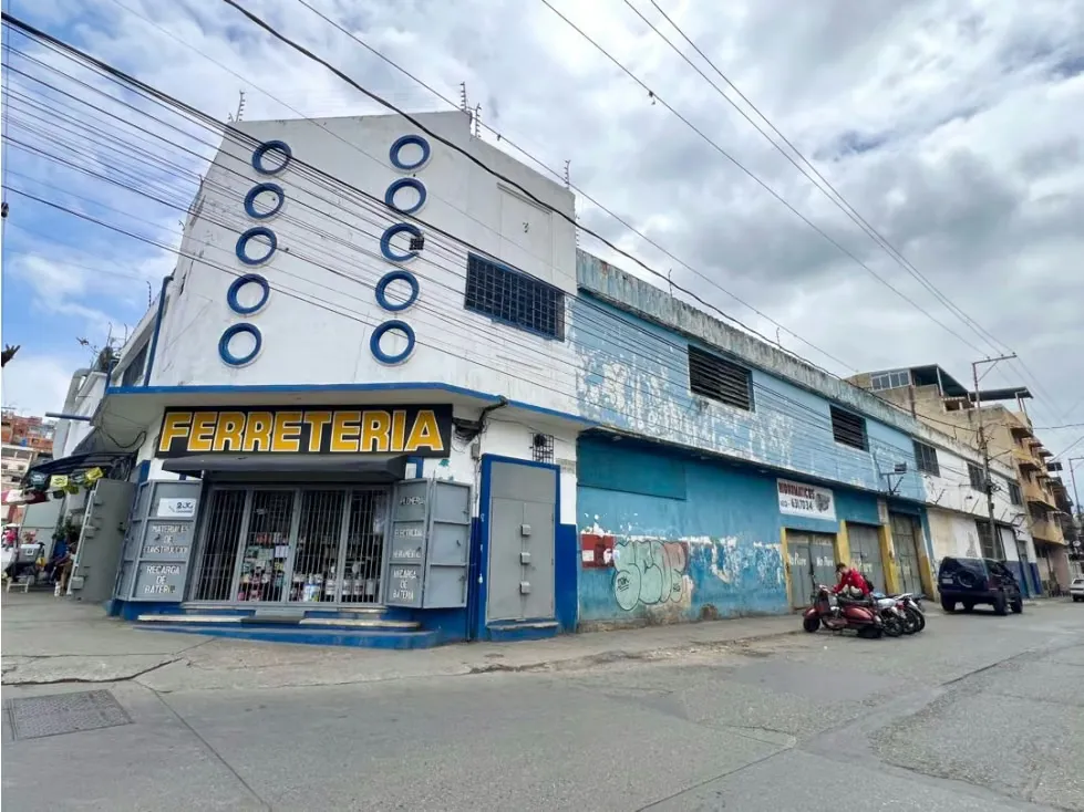 En Alquiler o Venta Galpon Industrial. Cementerio Libertador - Caracas - 4