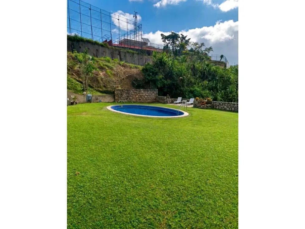 Venta casa 800m2 Alto Hatillo 0264 - 5