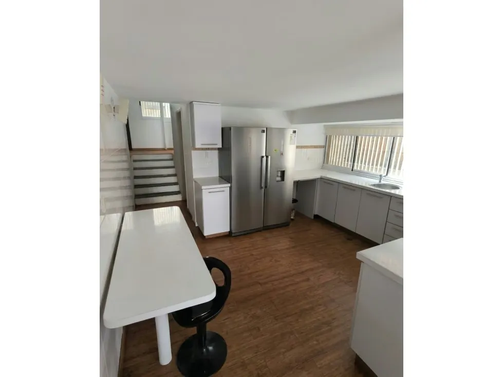 Venta casa 800m2 Alto Hatillo 0264 - 7